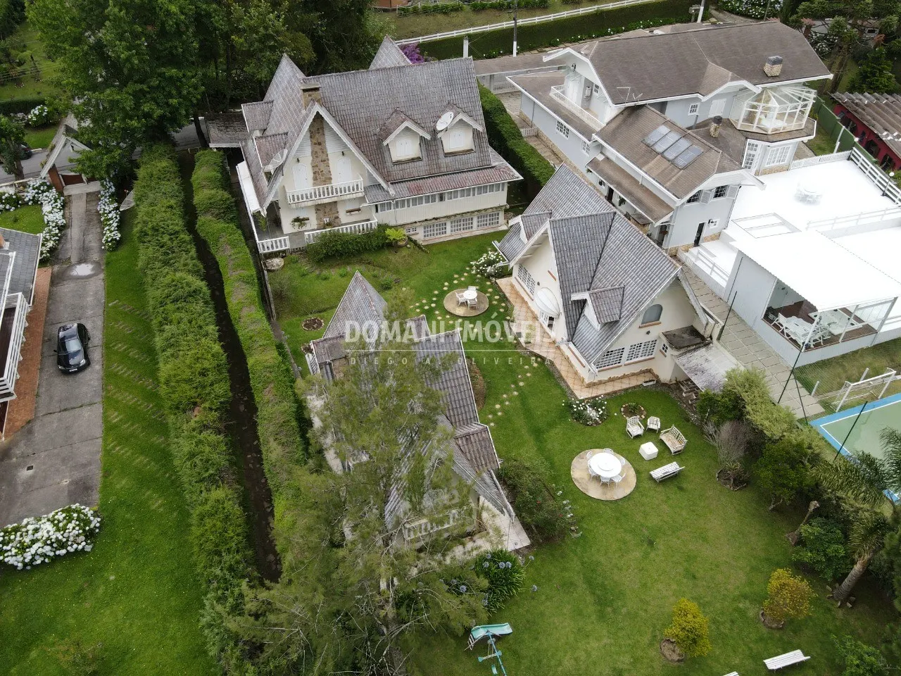 House for sale of 1,015 m² in Campos do Jordão, SP, Brazil