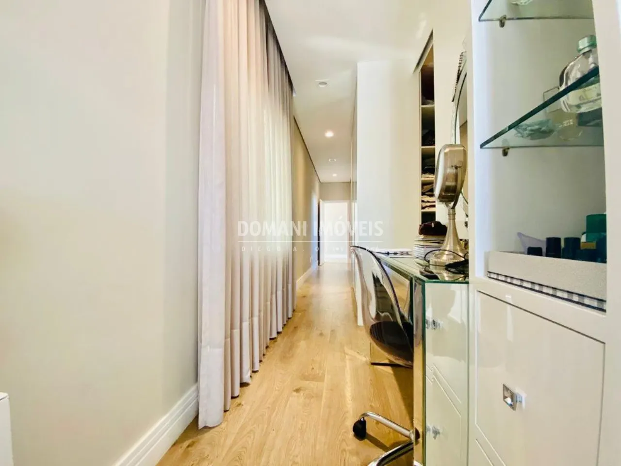 Casa à venda de 720 m² em São José dos Campos, SP, Brasil