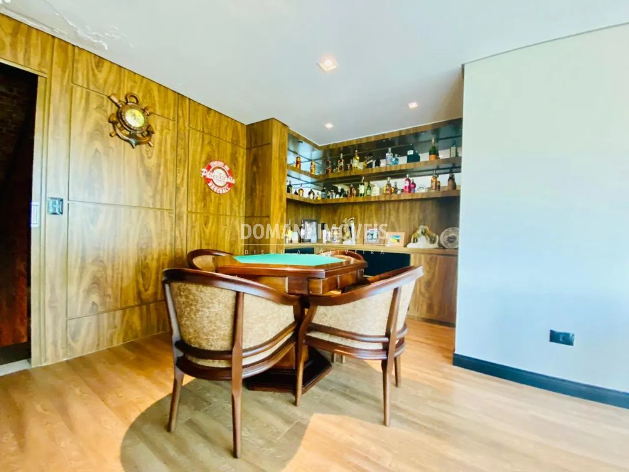 Casa à venda de 720 m² em São José dos Campos, SP, Brasil
