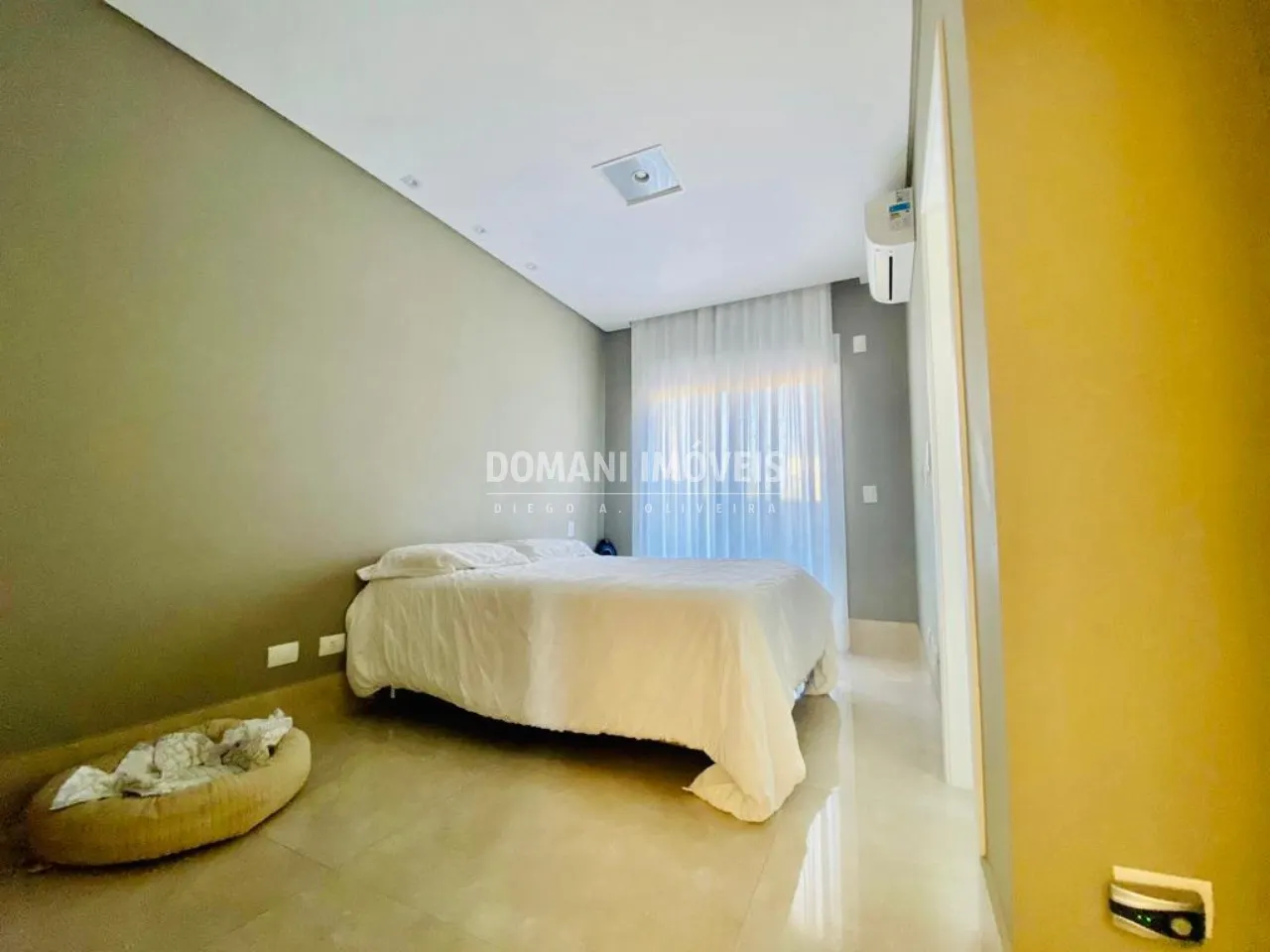 Casa à venda de 720 m² em São José dos Campos, SP, Brasil