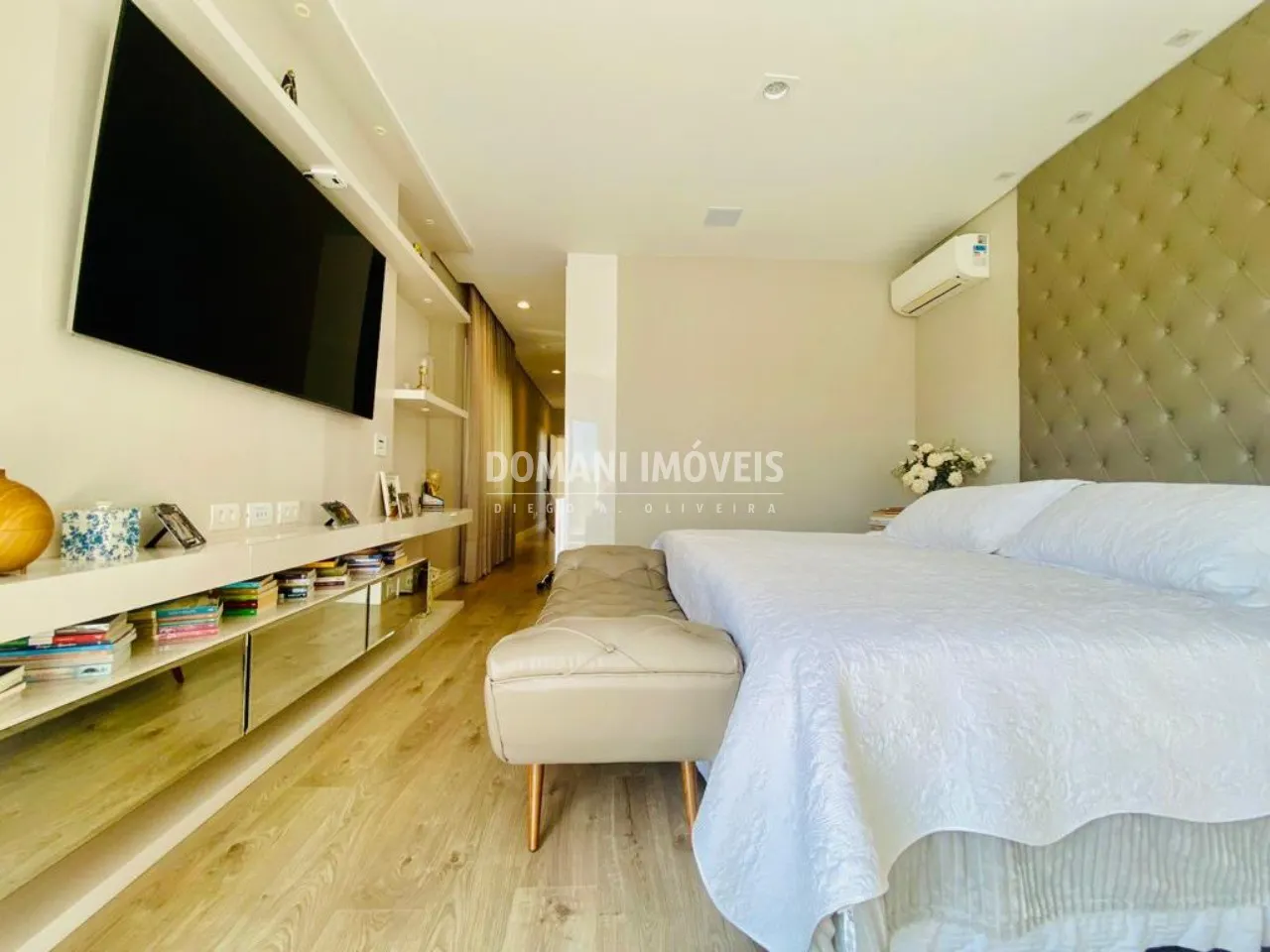 Casa à venda de 720 m² em São José dos Campos, SP, Brasil