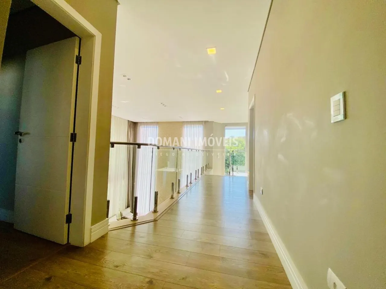 Casa à venda de 720 m² em São José dos Campos, SP, Brasil