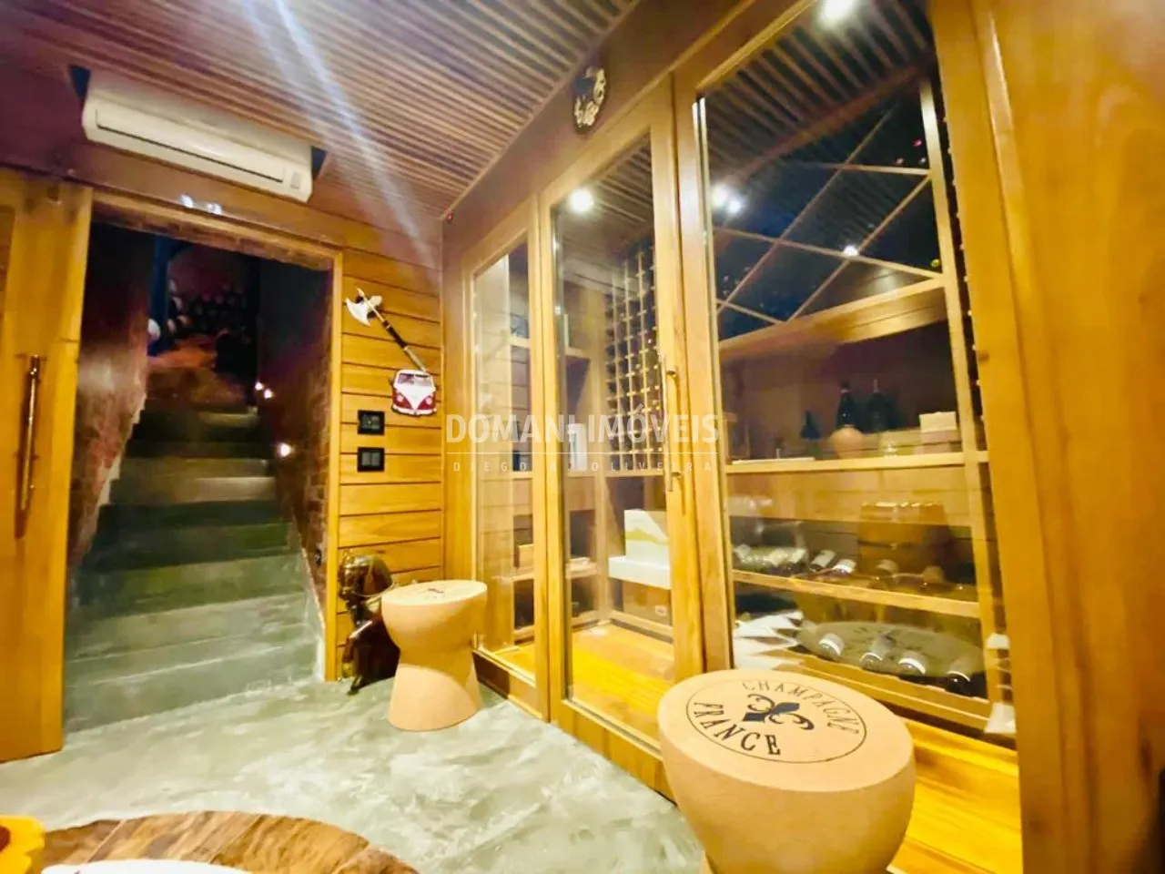 Casa à venda de 720 m² em São José dos Campos, SP, Brasil