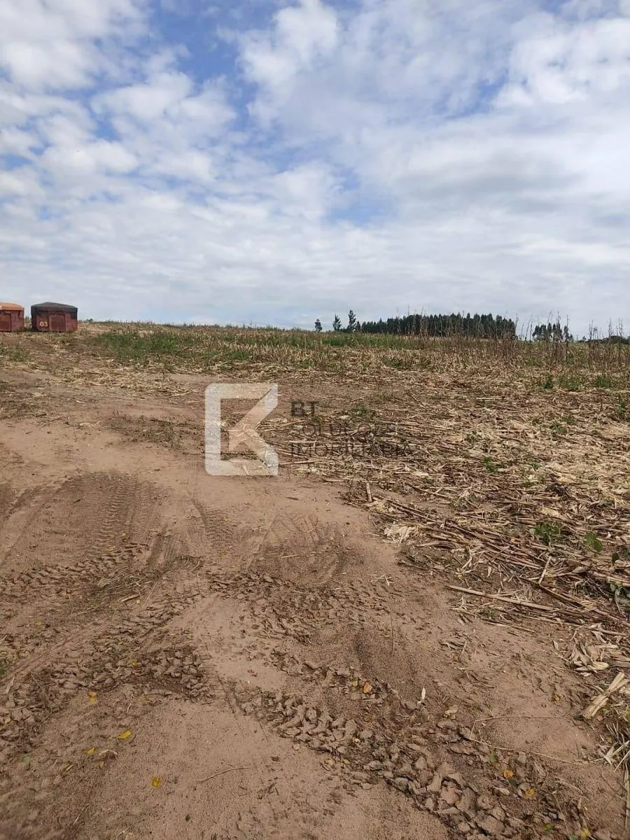 Country home for sale of 5 acres in Monte Mor, SP, Brazil