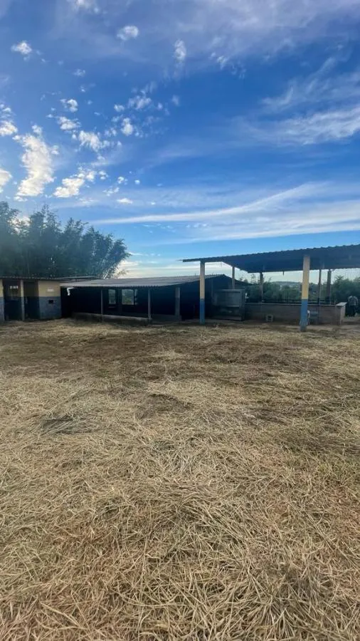 Terreno à venda de 2.700 m² em Mairinque, SP, Brasil
