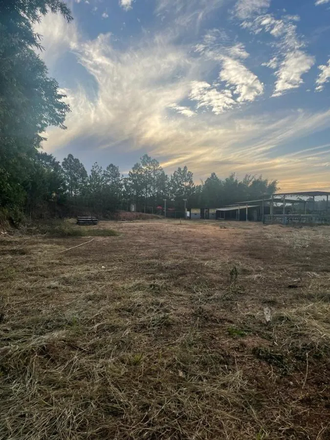 Terreno à venda de 2.700 m² em Mairinque, SP, Brasil