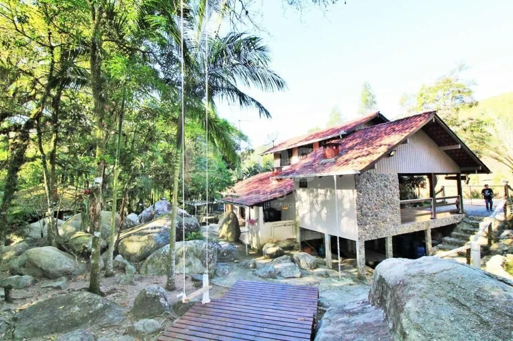 Chácara à venda de 8.000 m² em Canelinha, SC, Brasil