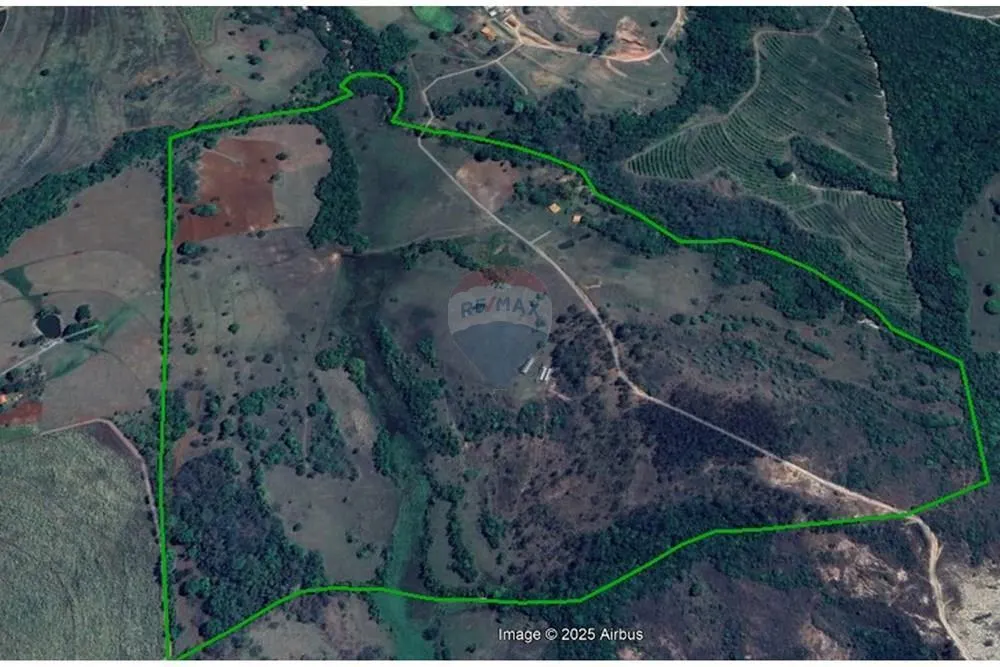 Fazenda à venda de 650 ha em Cajuru, SP, Brasil