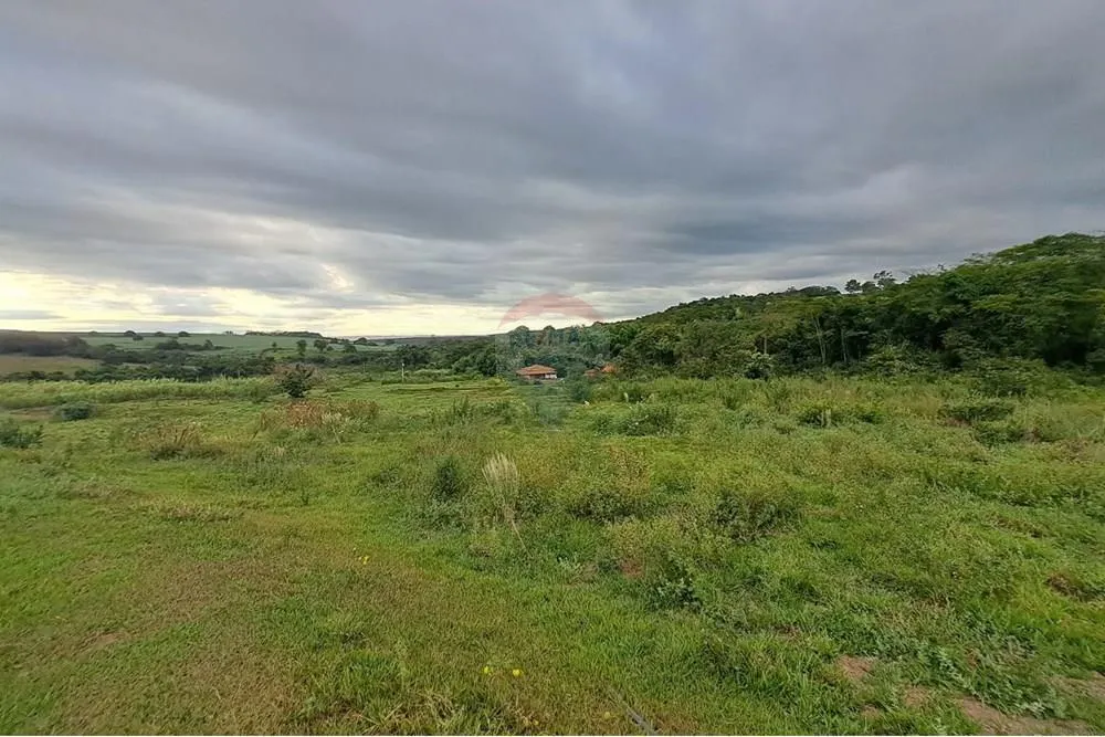 Fazenda à venda de 650 ha em Cajuru, SP, Brasil