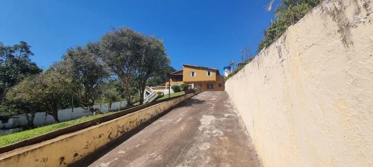 Chácara à venda de 5.000 m² em Embu-Guaçu, SP, Brasil