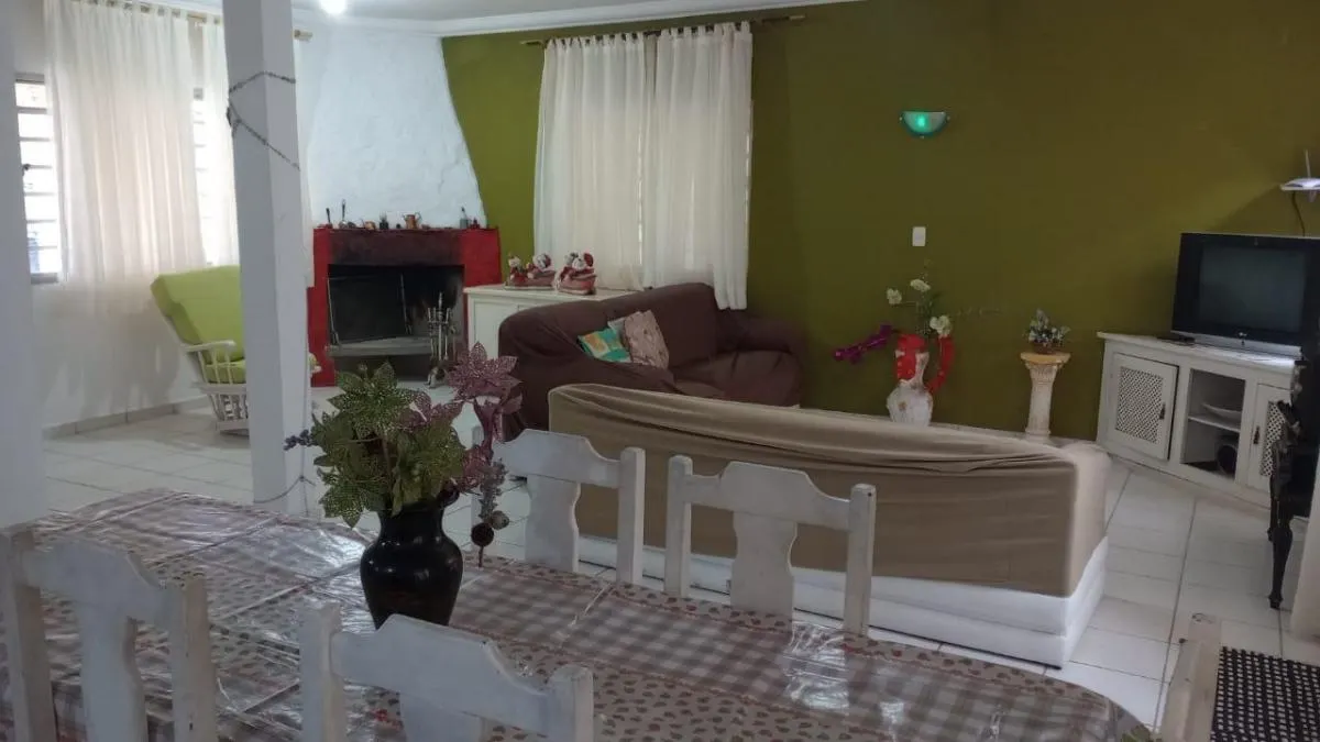Chácara à venda de 5.000 m² em Embu-Guaçu, SP, Brasil