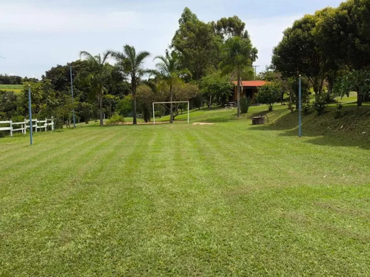 Sítio à venda de 7 ha em Cajuru, SP, Brasil