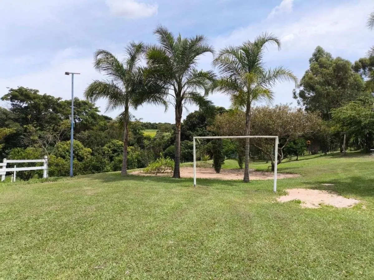 Sítio à venda de 7 ha em Cajuru, SP, Brasil