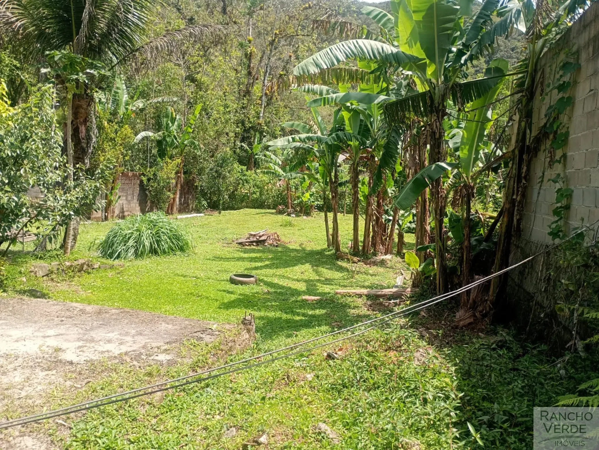 Comercial à venda de 1.000 m² em Ubatuba, SP, Brasil