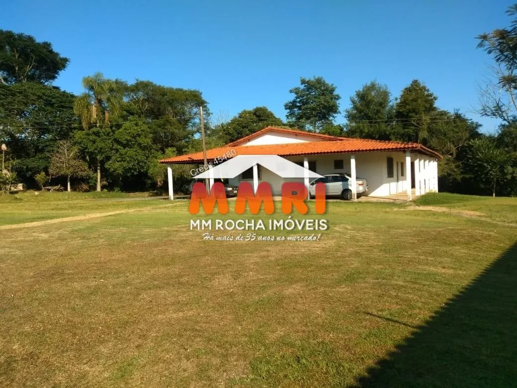 Fazenda à venda de 162 ha em Sarapuí, SP, Brasil