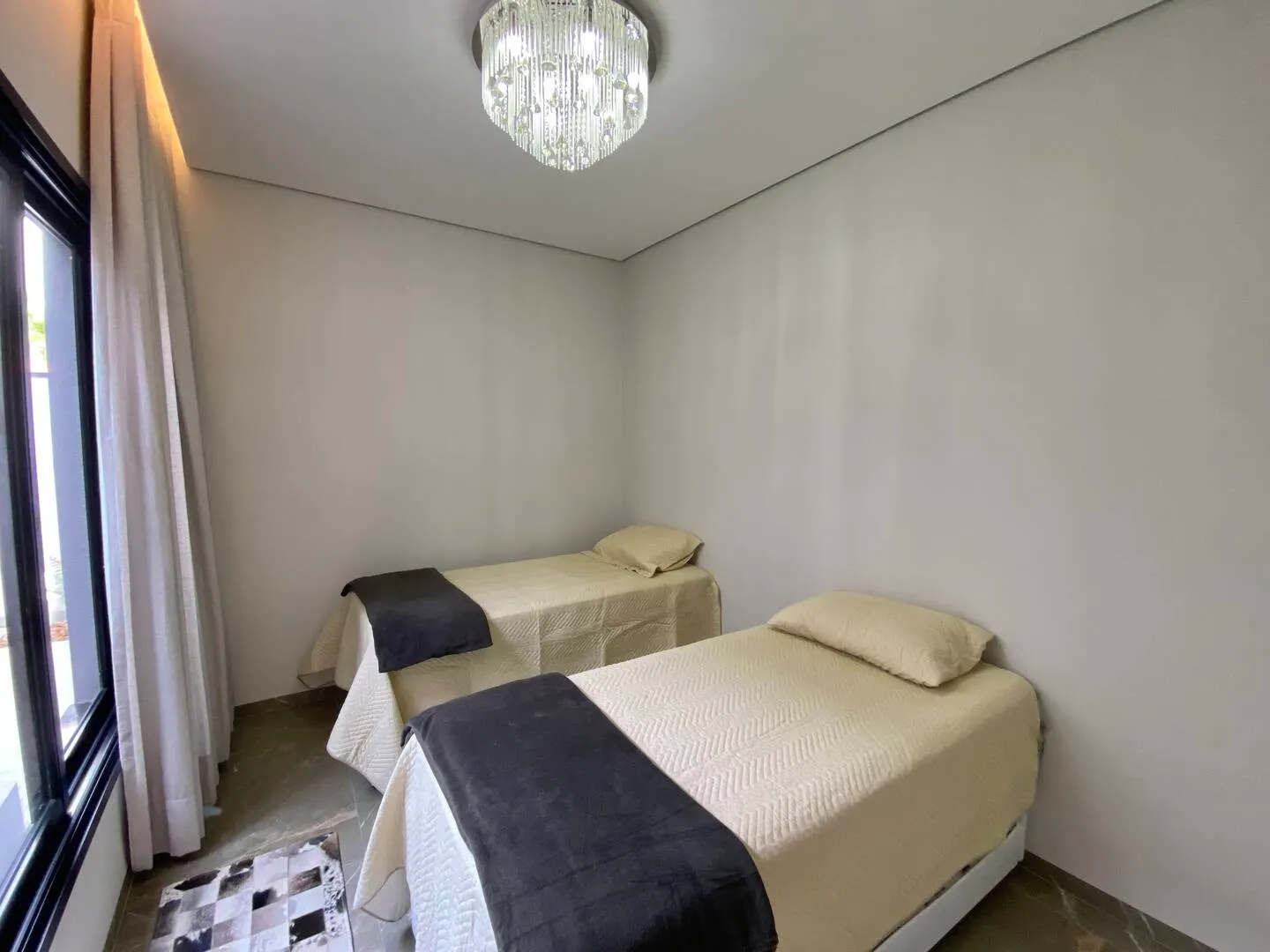 Casa à venda de 1.000 m² em Piraju, SP, Brasil