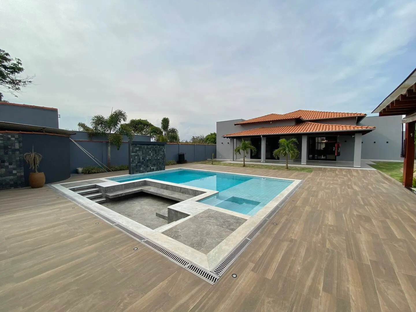 Casa à venda de 1.000 m² em Piraju, SP, Brasil