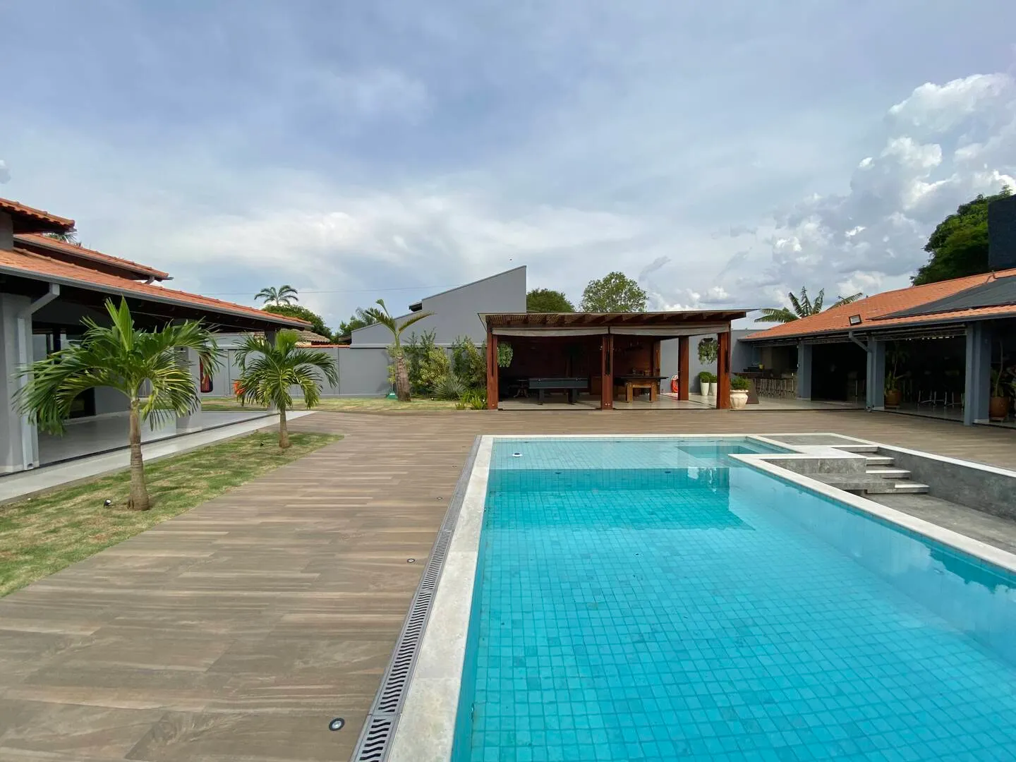 Casa à venda de 1.000 m² em Piraju, SP, Brasil