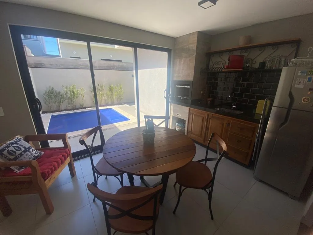 Casa à venda de 250 m² em Paulínia, SP, Brasil