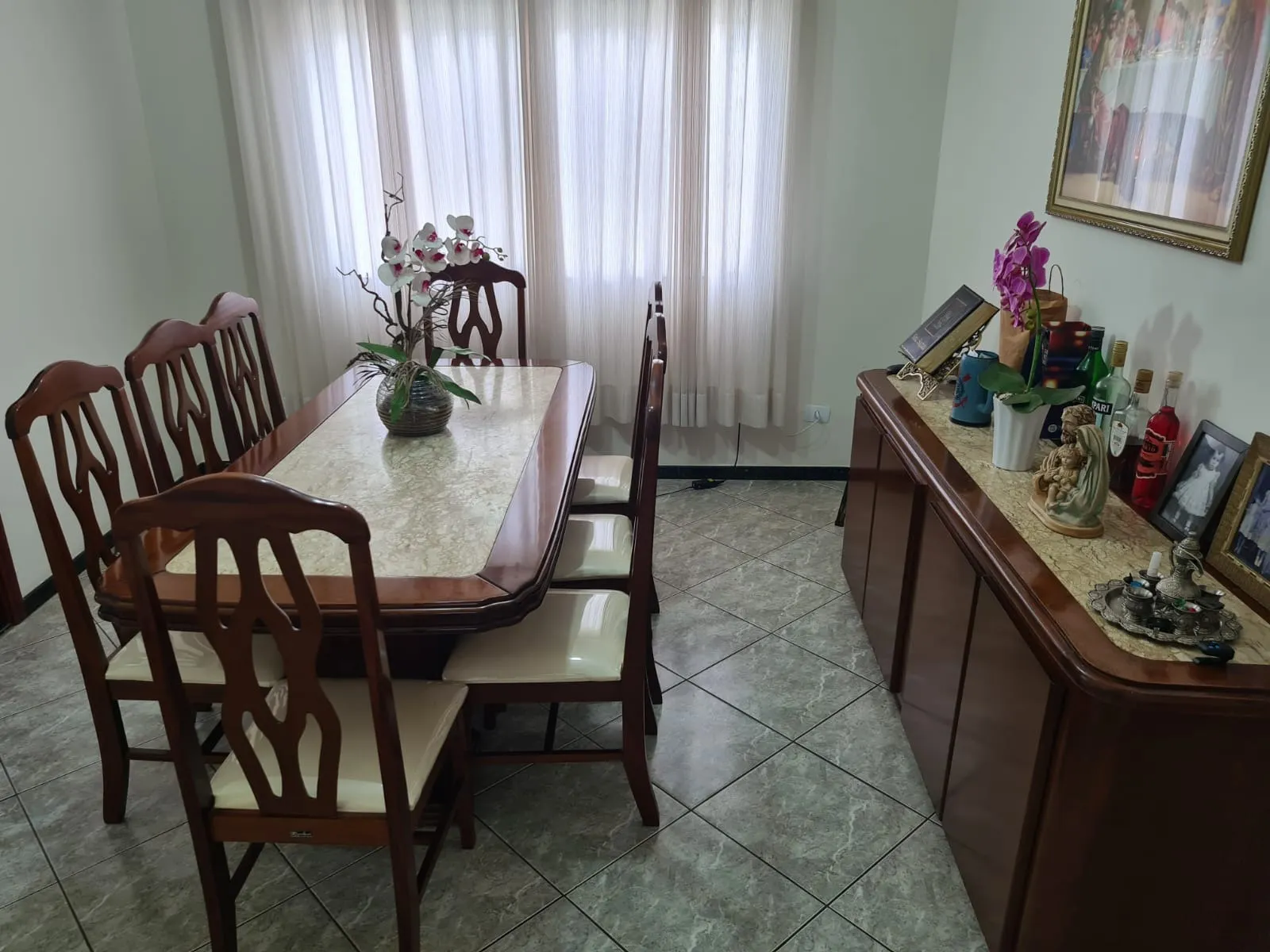 Casa à venda de 300 m² em Americana, SP, Brasil