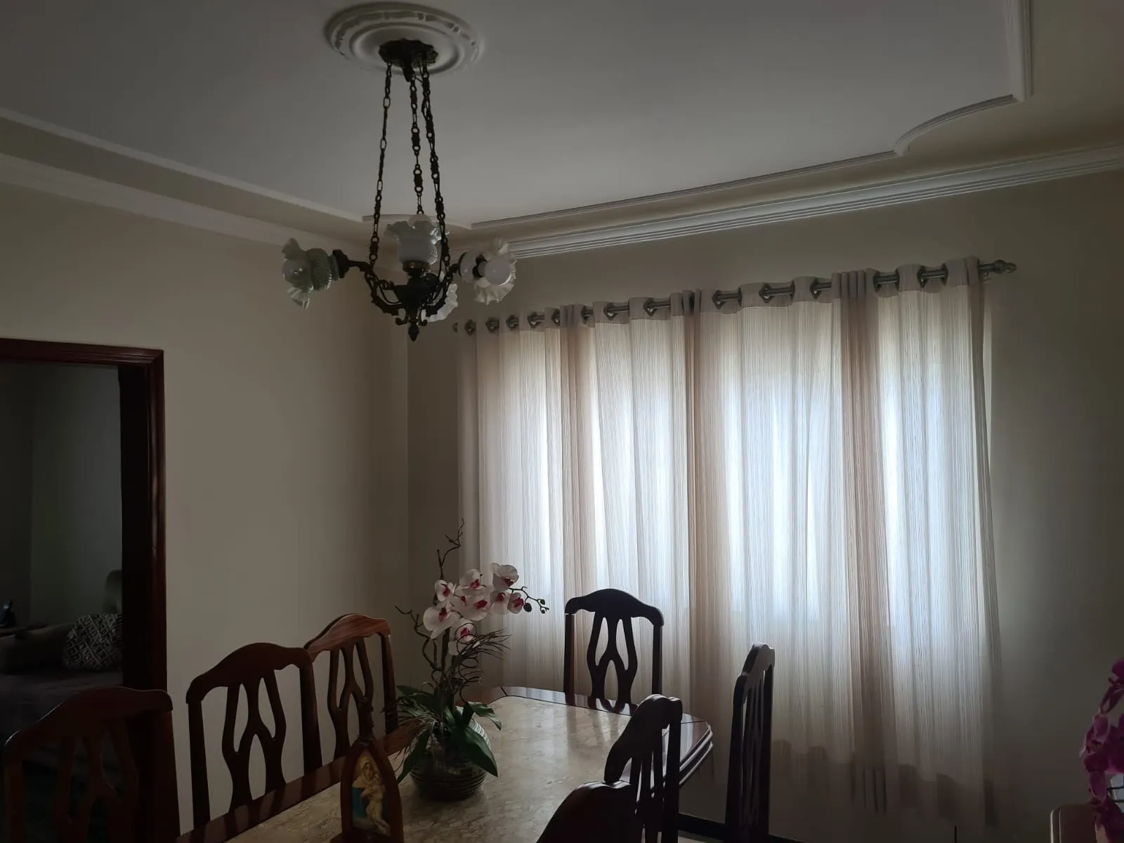Casa à venda de 300 m² em Americana, SP, Brasil