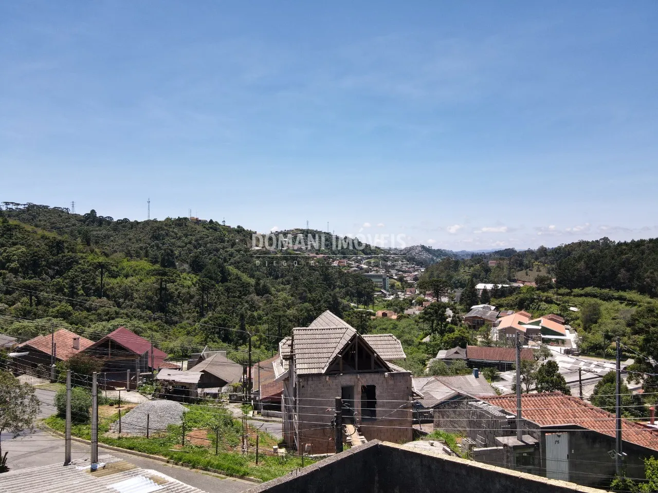 Casa à venda de 255 m² em Campos do Jordão, SP, Brasil