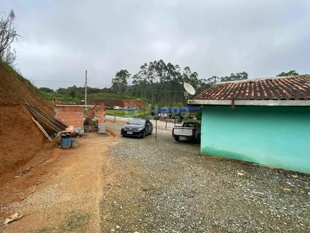 Fazenda à venda e para Arrendar de 6.172 m² em Brusque, SC, Brasil