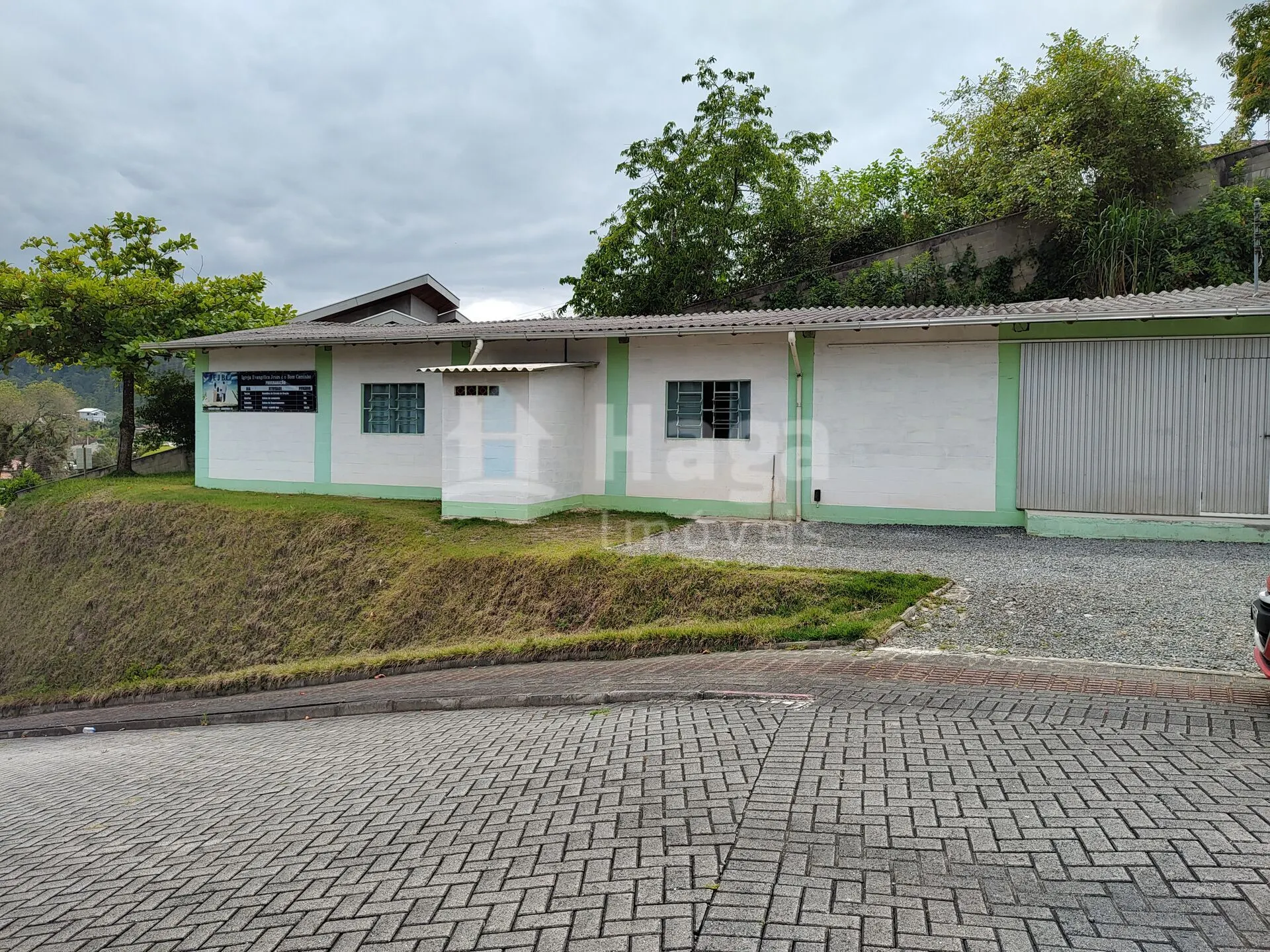 Comercial à venda de 788 m² em Guabiruba, SC, Brasil