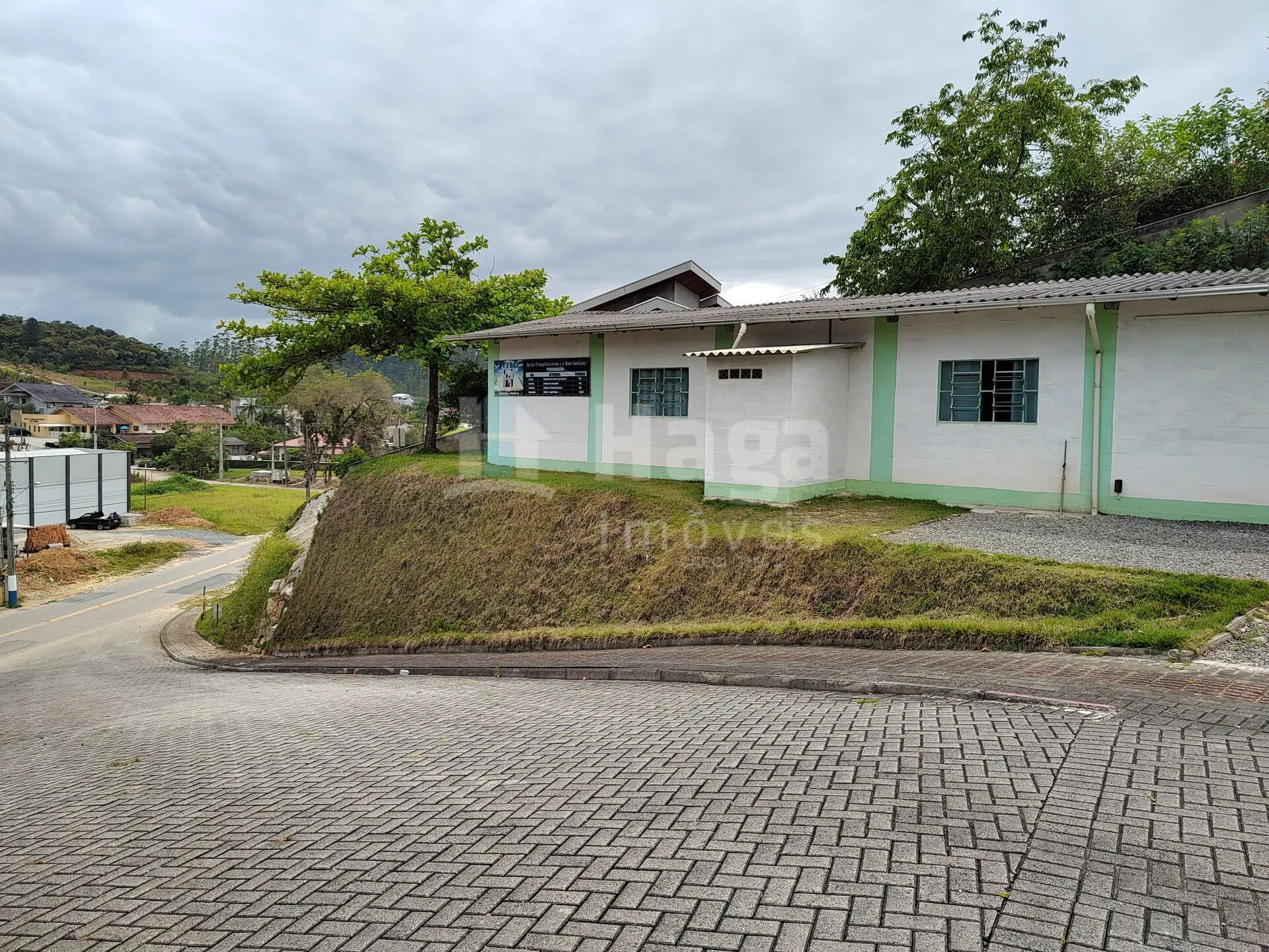 Comercial à venda de 788 m² em Guabiruba, SC, Brasil