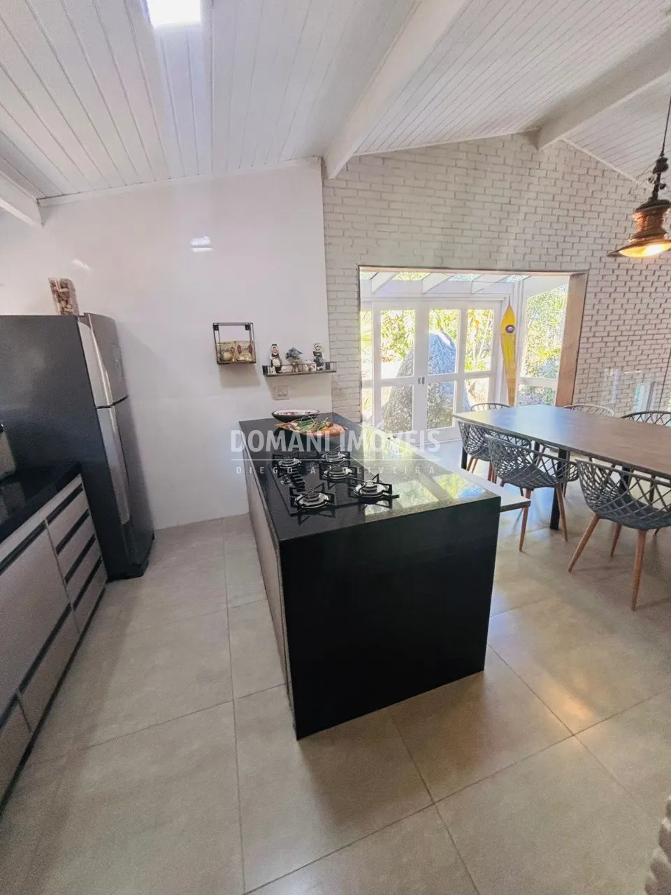 Casa à venda de 1.000 m² em Ilhabela, SP, Brasil