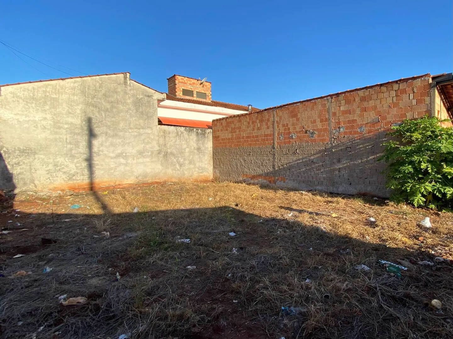 Terreno à venda de 153 m² em Piraju, SP, Brasil