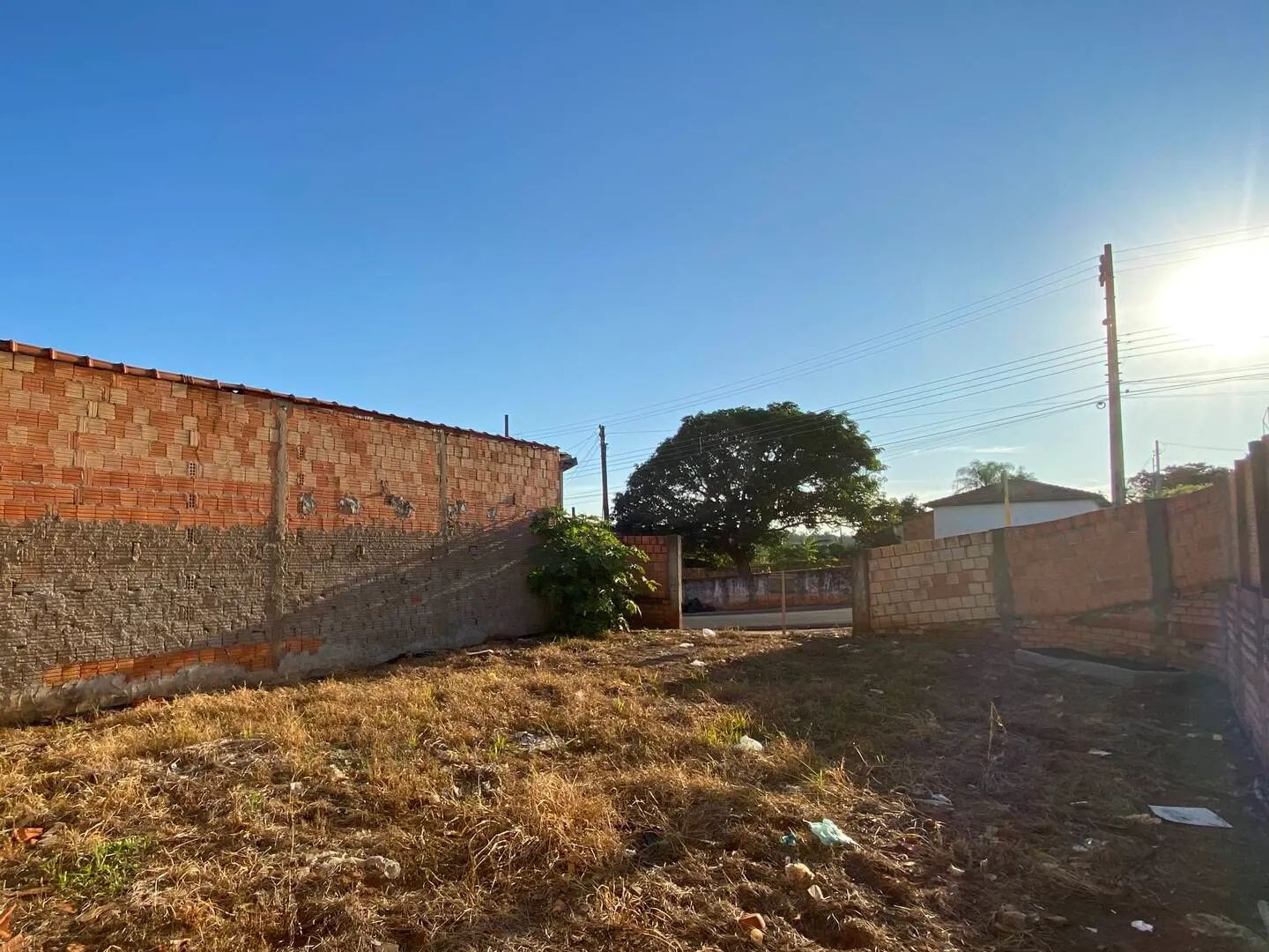 Terreno à venda de 153 m² em Piraju, SP, Brasil