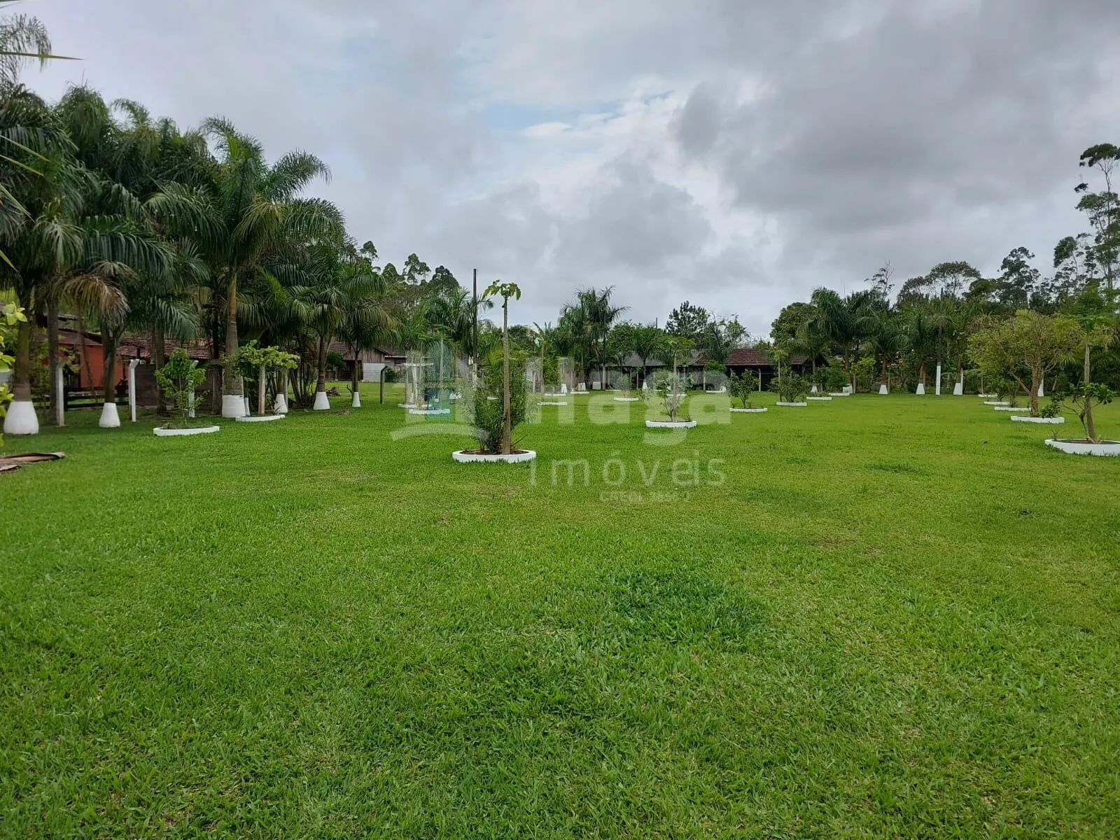 Chácara à venda de 1 ha em Balneário Piçarras, SC, Brasil