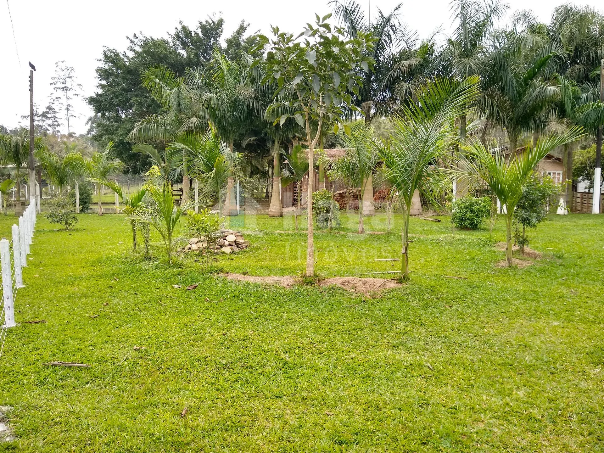 Chácara à venda de 1 ha em Balneário Piçarras, SC, Brasil