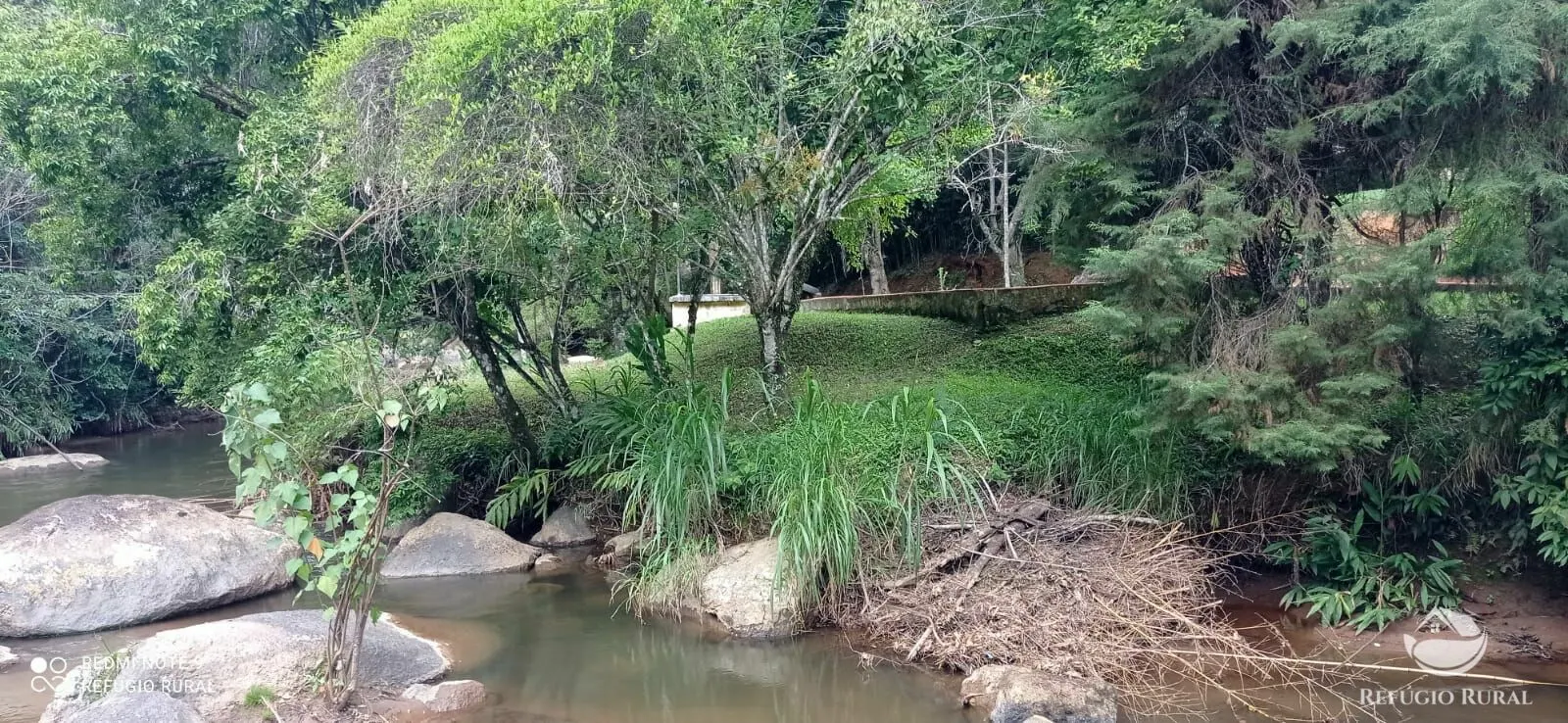 Sítio à venda de 2 ha em São José dos Campos, SP, Brasil