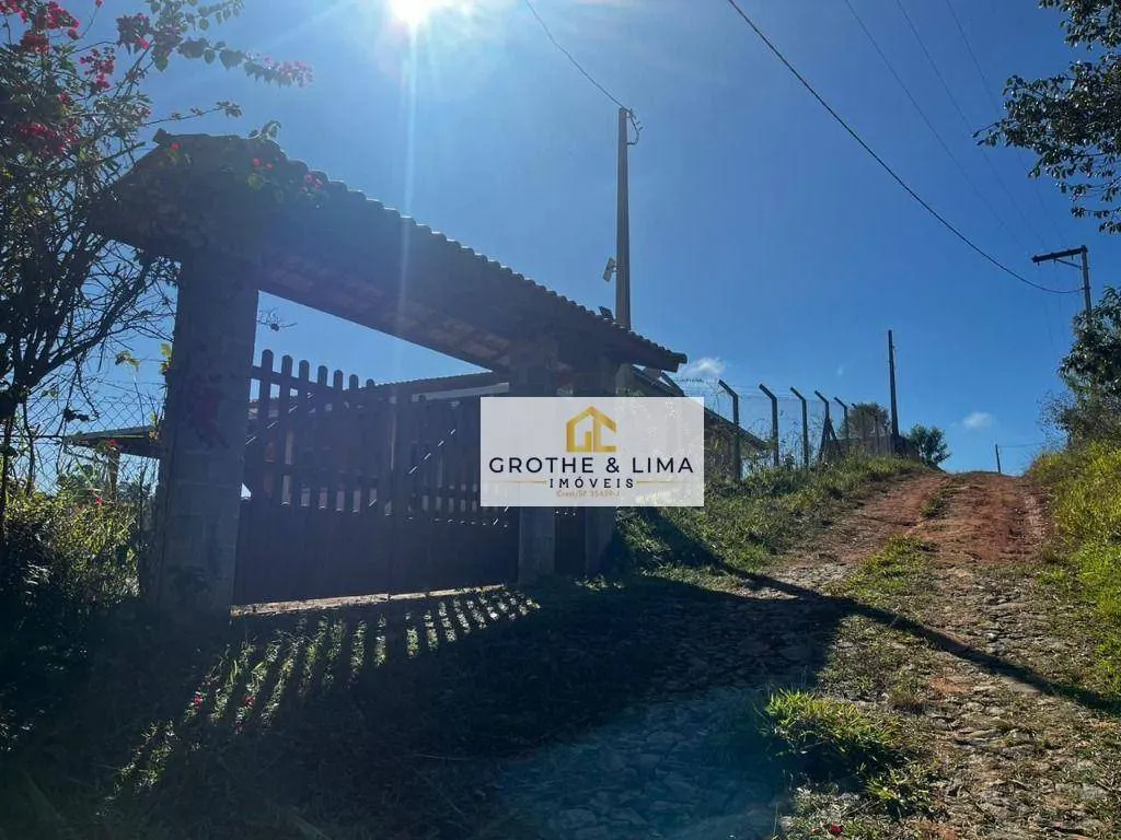 Chácara à venda de 3.200 m² em Santa Branca, SP, Brasil