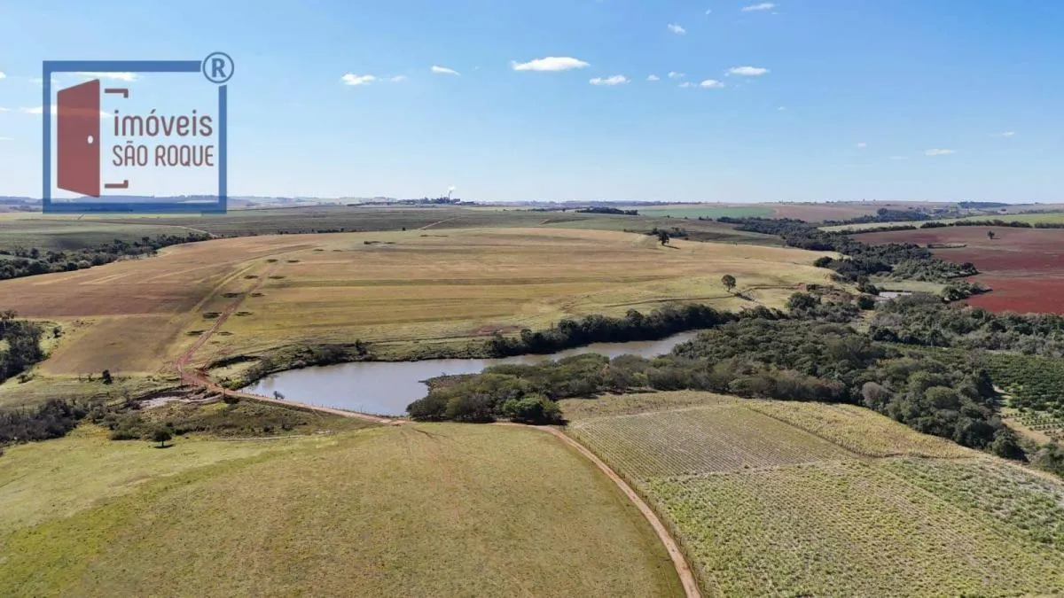 Fazenda à venda de 136 ha em Itapetininga, SP, Brasil