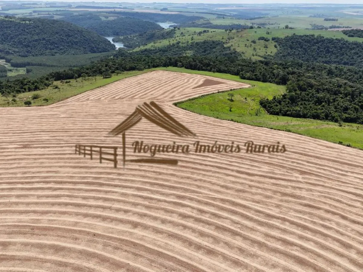 Fazenda à venda de 338 ha em Piraju, SP, Brasil