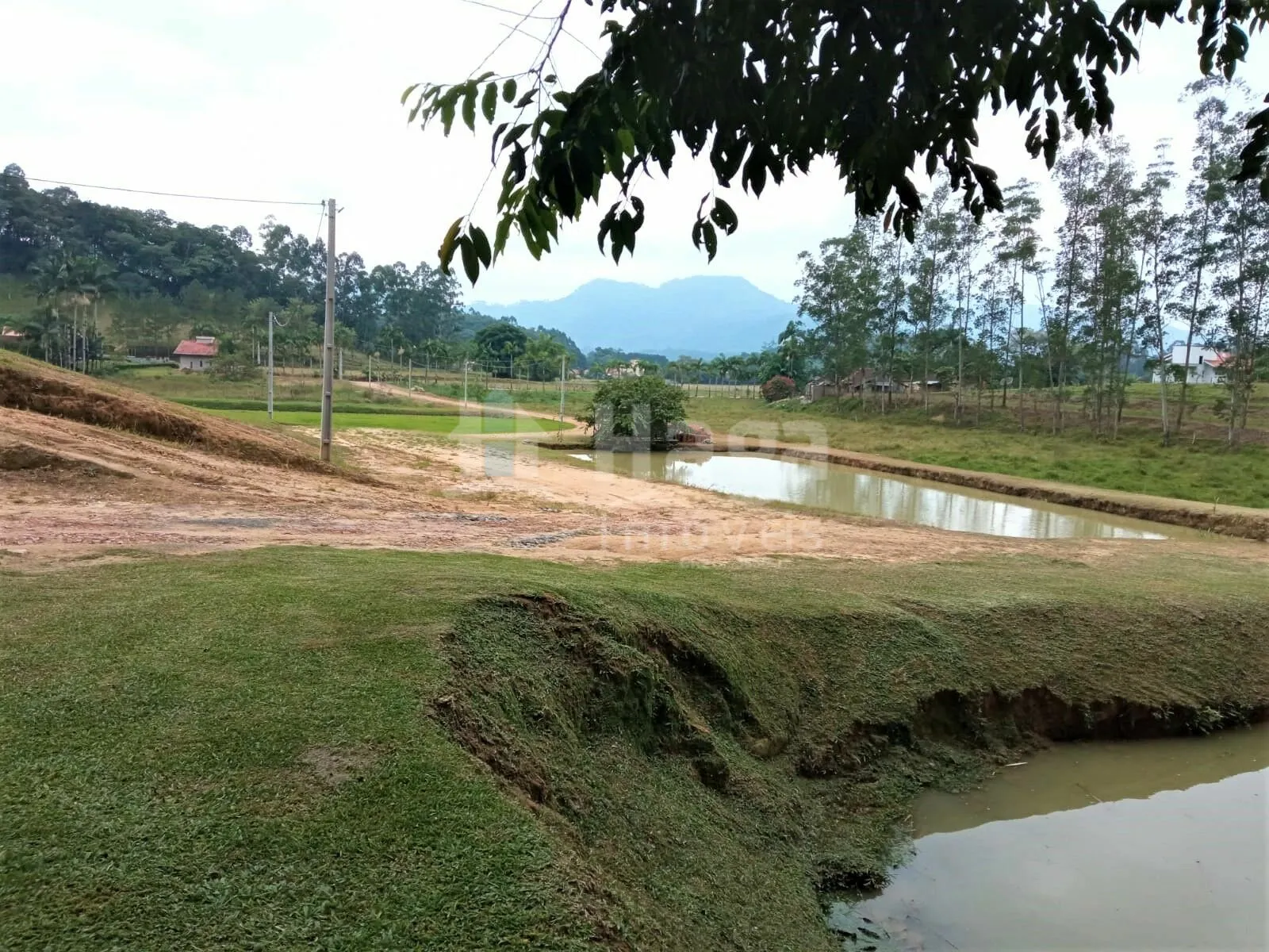 Fazenda à venda de 2 ha em Rio dos Cedros, SC, Brasil
