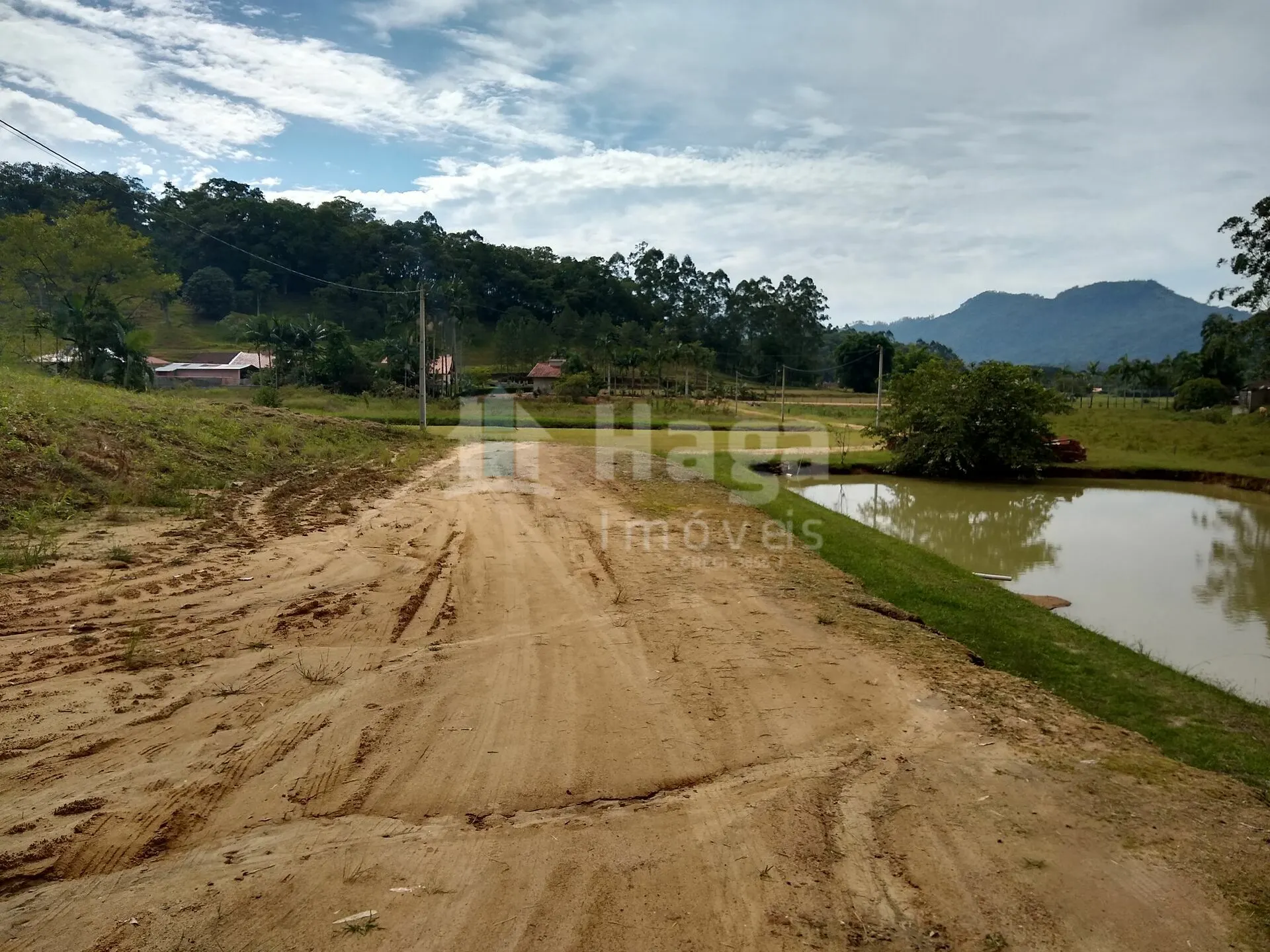 Fazenda à venda de 2 ha em Rio dos Cedros, SC, Brasil