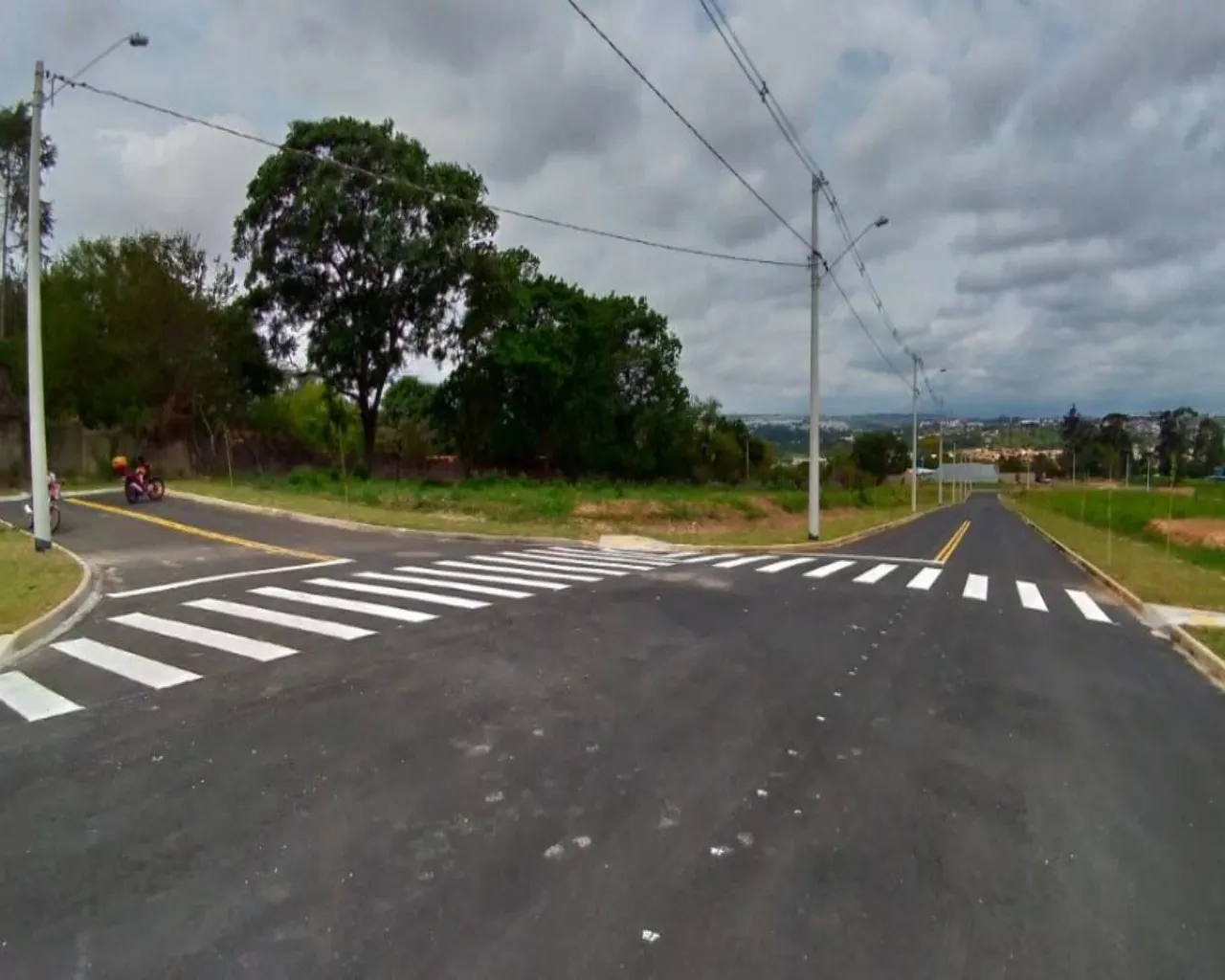Terreno à venda de 175 m² em Campinas, SP, Brasil