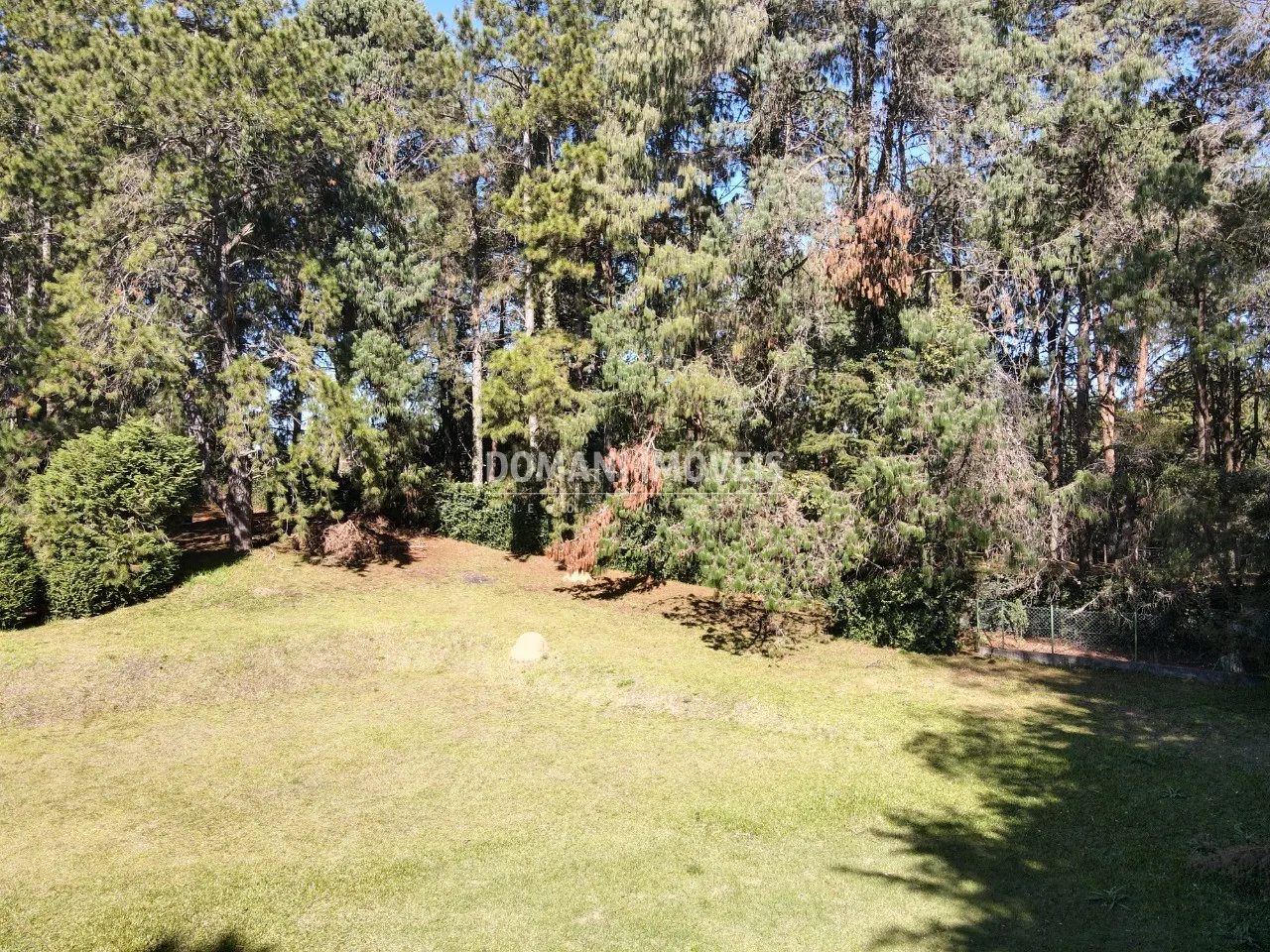 Plot for sale of 1,070 m² in Campos do Jordão, SP, Brazil