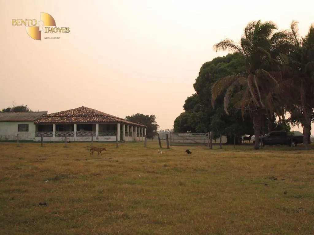 Fazenda à venda e para Arrendar de 55.450 ha em Cáceres, MT, Brasil