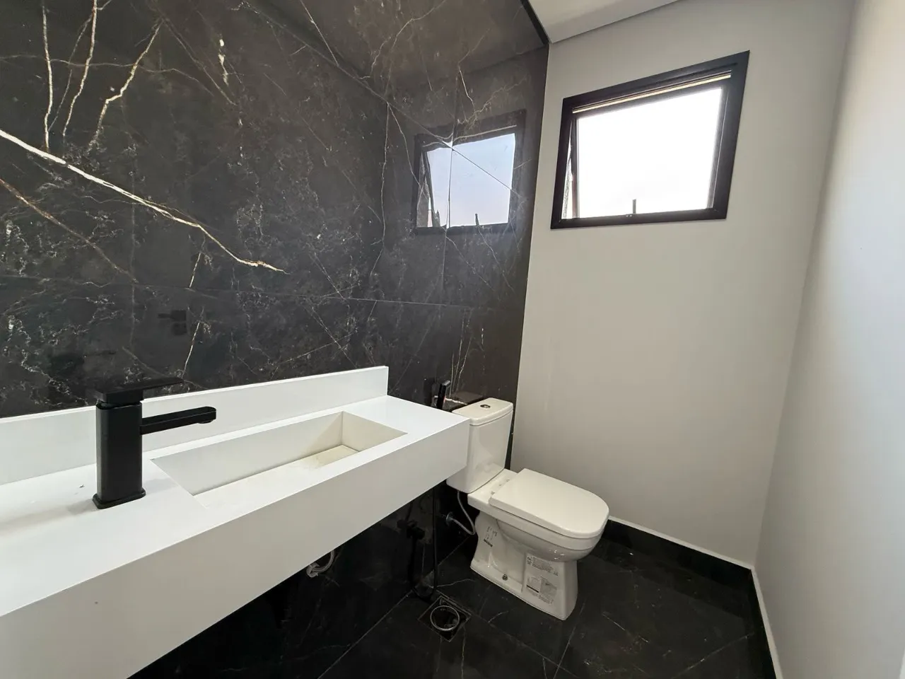 Casa à venda de 421 m² em Campinas, SP, Brasil