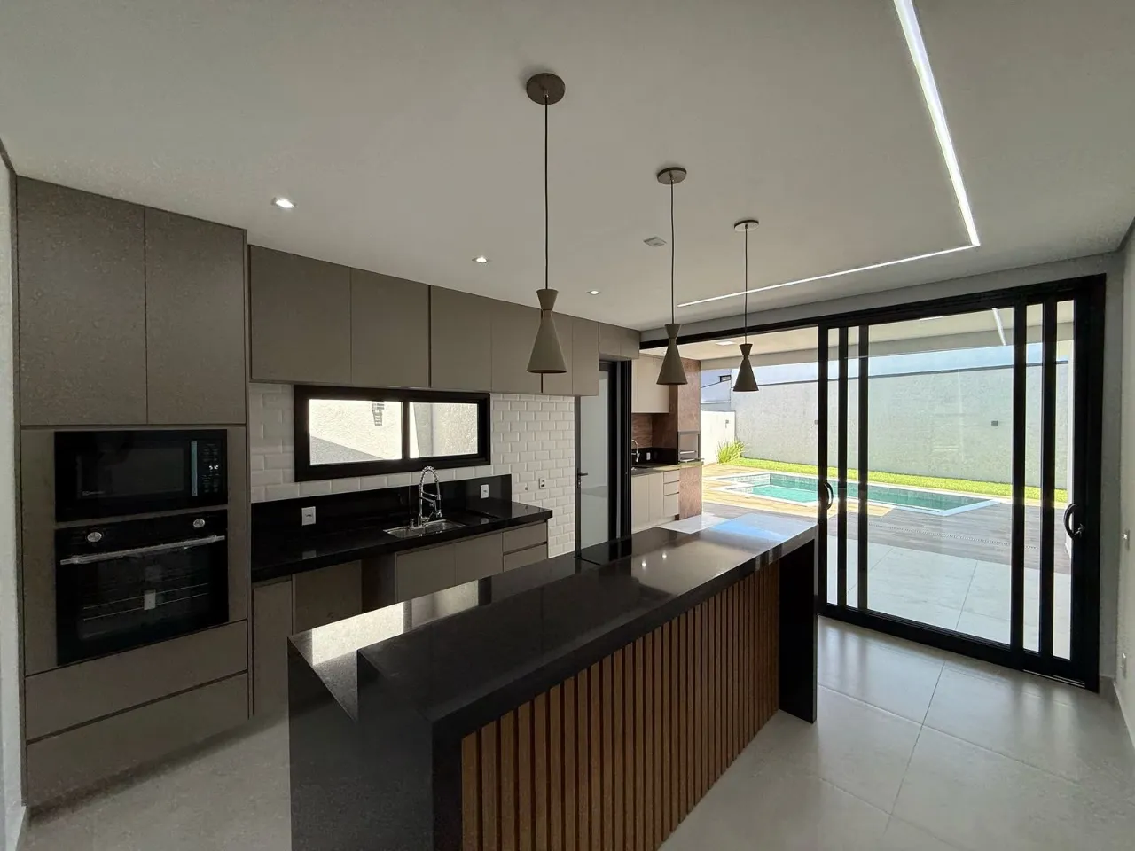 Casa à venda de 421 m² em Campinas, SP, Brasil