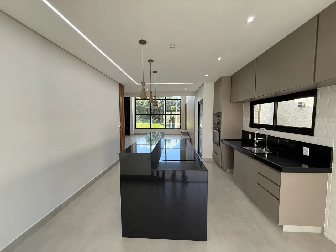 Casa à venda de 421 m² em Campinas, SP, Brasil