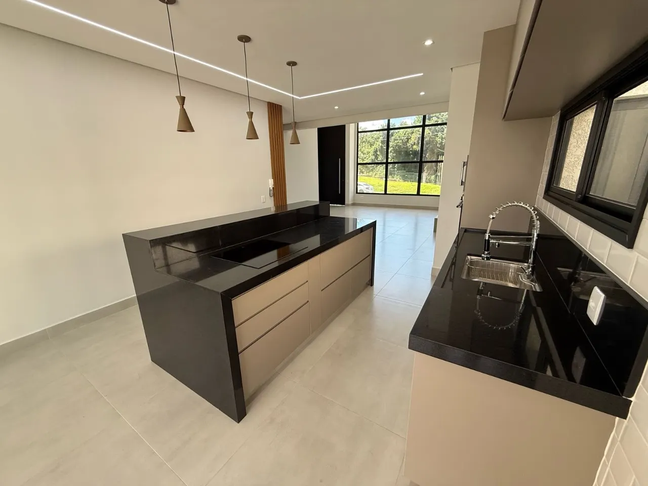 Casa à venda de 421 m² em Campinas, SP, Brasil