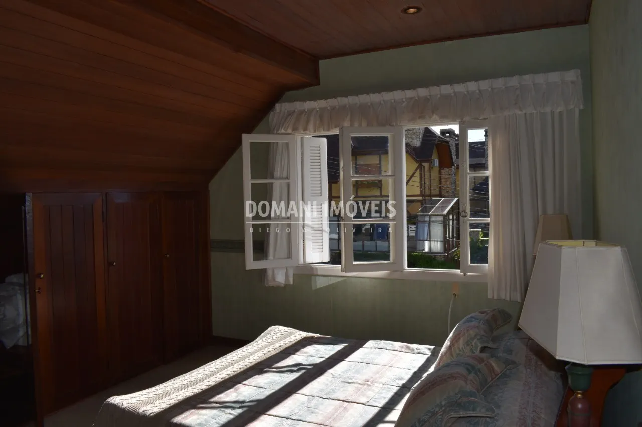 Casa à venda de 2.740 m² em Campos do Jordão, SP, Brasil