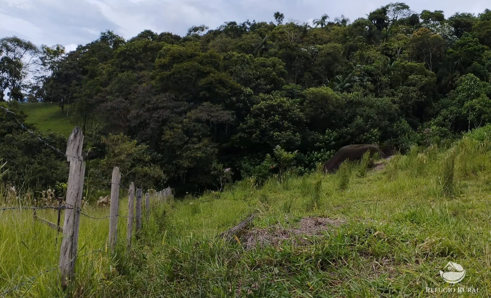 Chácara à venda de 1 ha em São José dos Campos, SP, Brasil