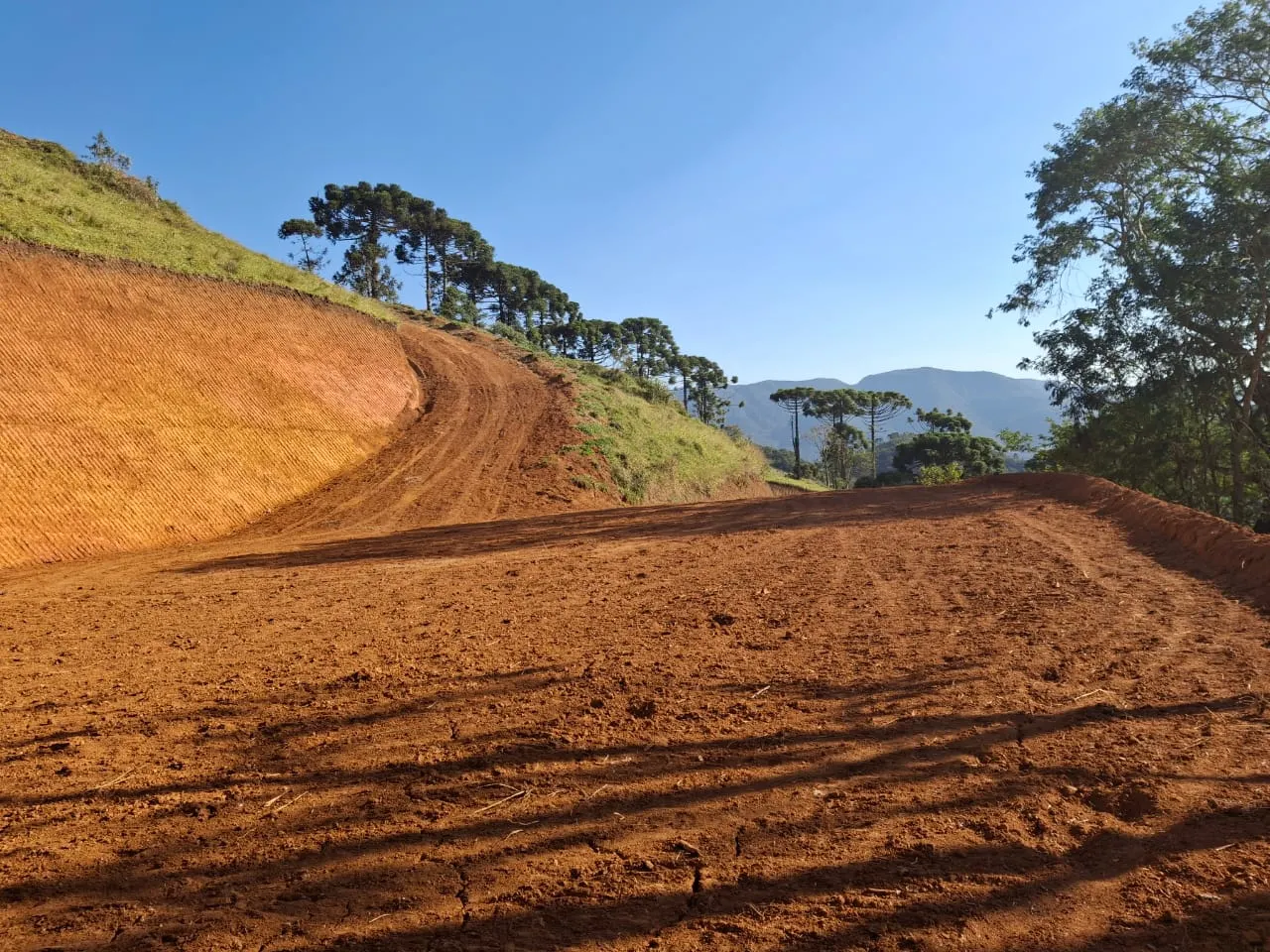 Terreno à venda de 2 ha em São José dos Campos, SP, Brasil